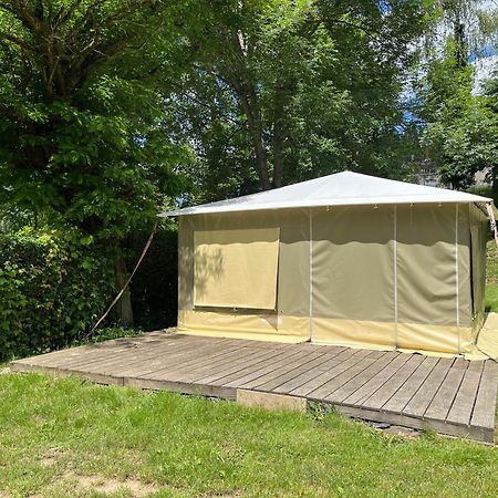 Camping De มงต์ลุยส์-ซูร์-ลัวร์ ภายนอก รูปภาพ