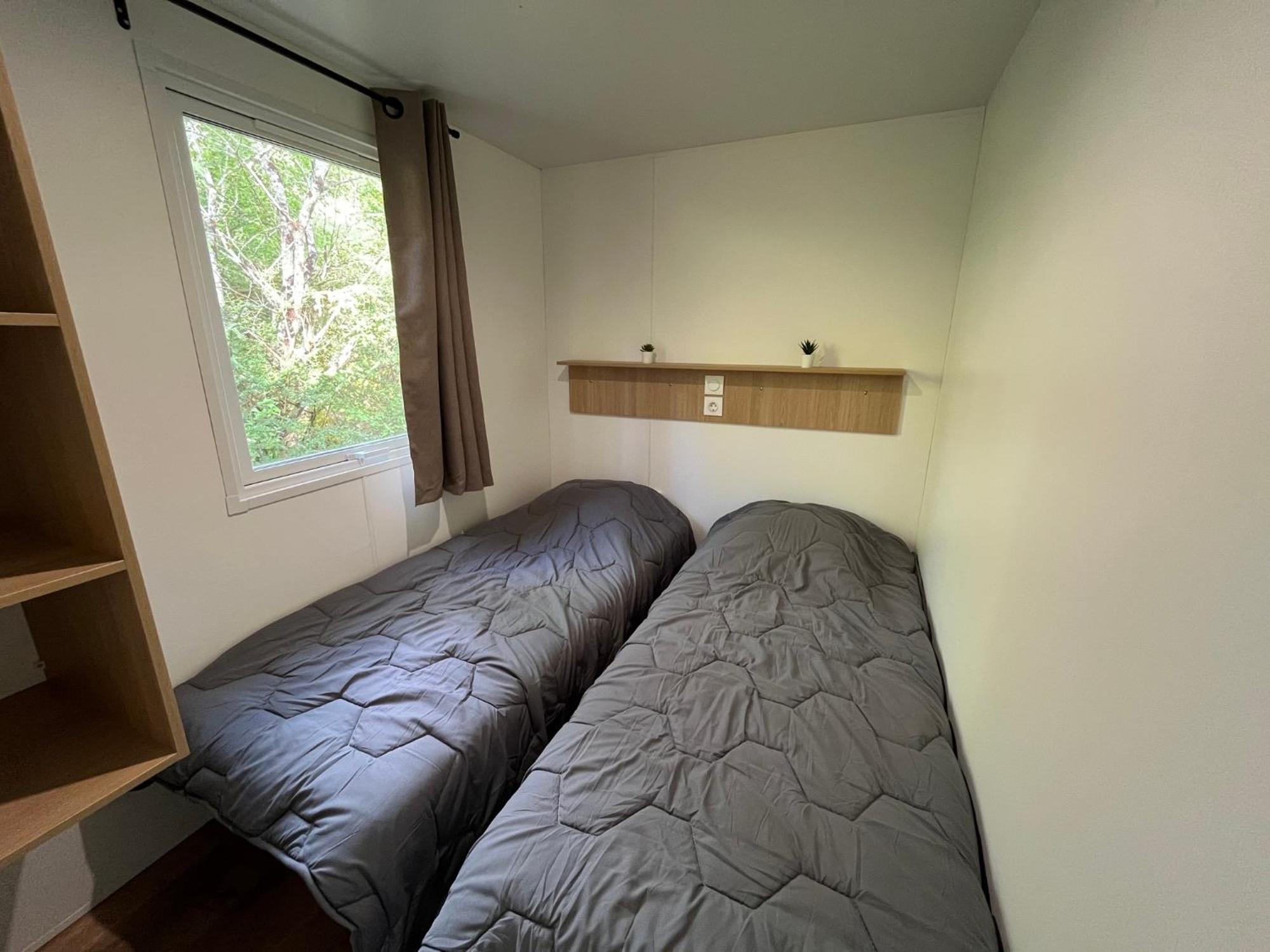 Camping De มงต์ลุยส์-ซูร์-ลัวร์ ภายนอก รูปภาพ